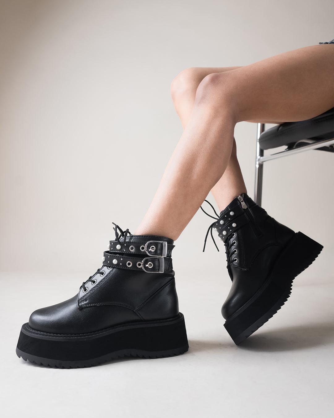 Off Duty Aesthetic Silver Studs Black Chunky Boots