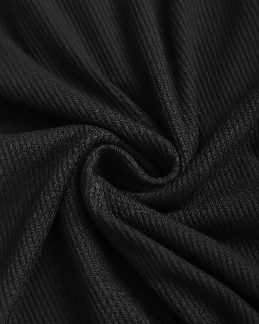 Round Neck Slim-Fit Straight Hem Solid Long Sleeve Top in Black