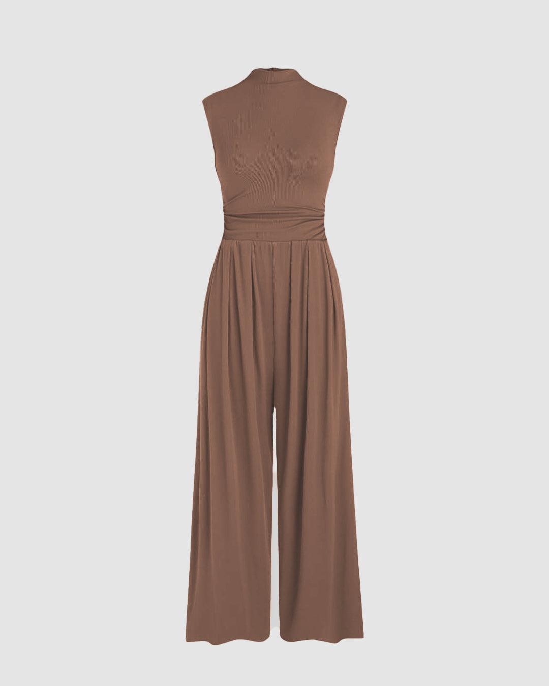 Round Neckline Solid Pleated Jumpsuit In Brown