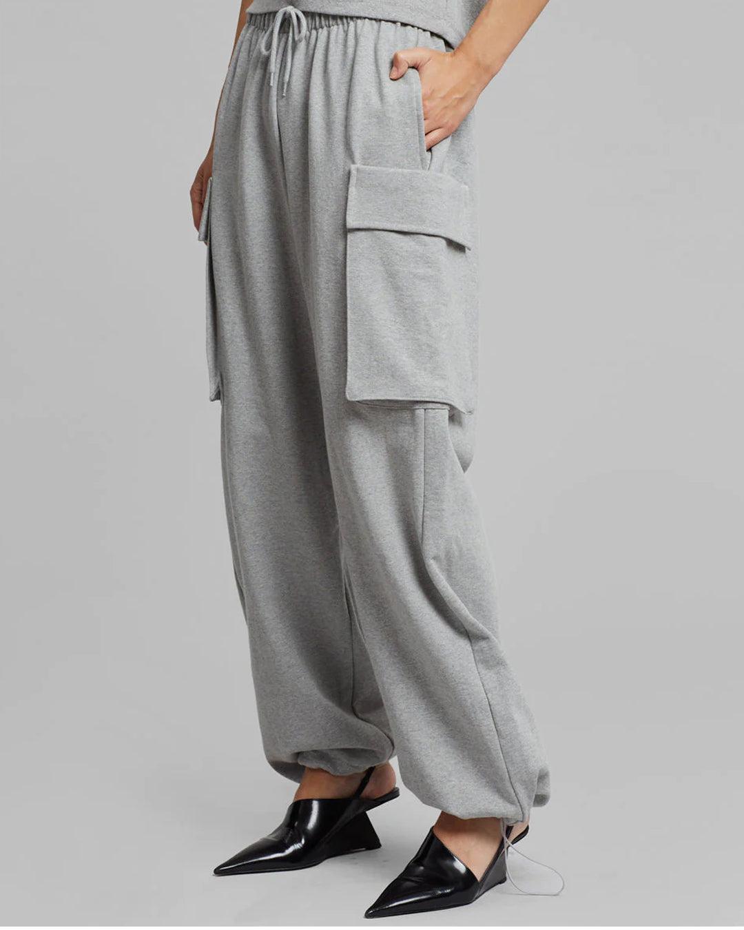 High Waist Wide Balloon Fit Cargo Pants In +