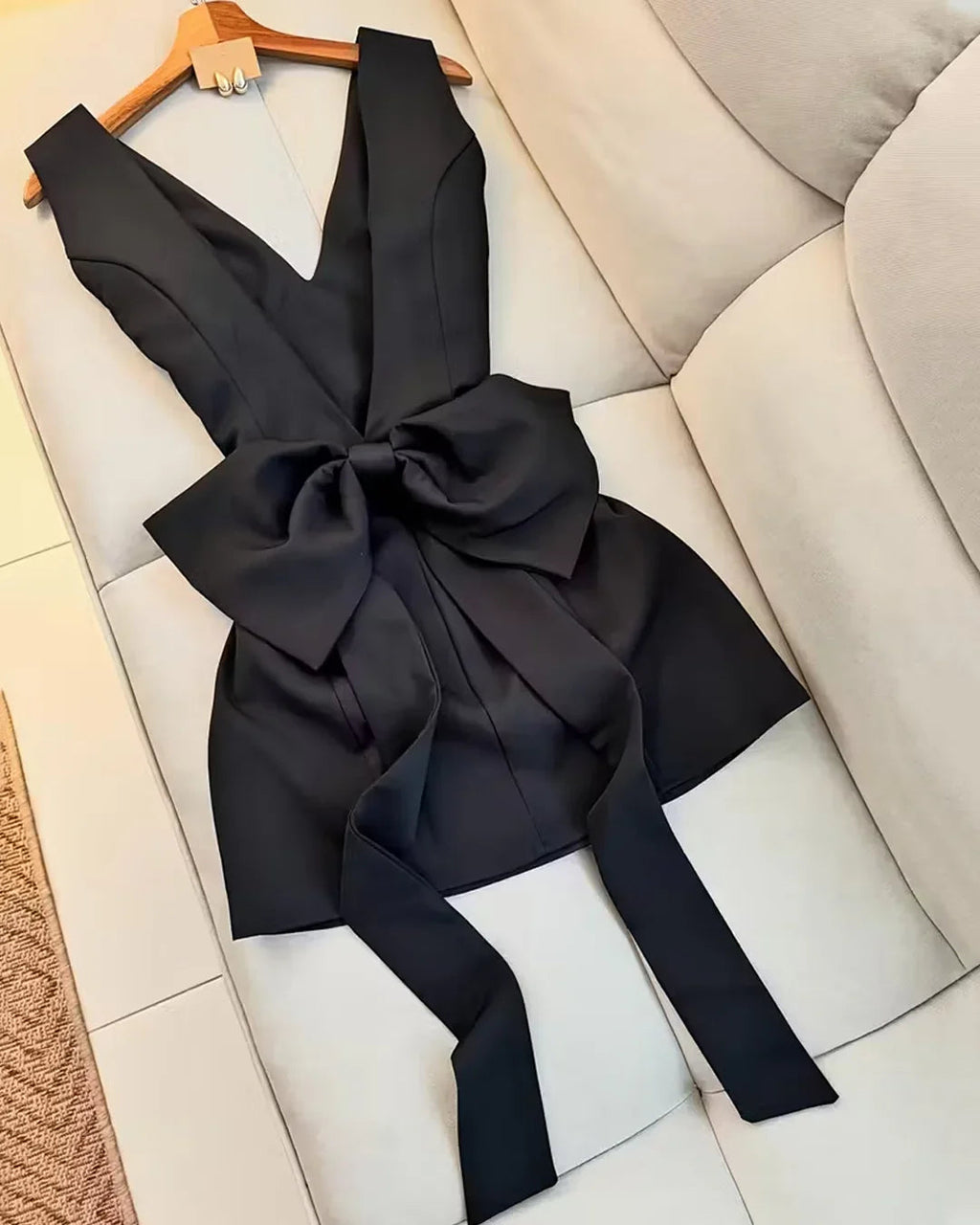 Sleeveless V-Neck Bow Detail Mini Dress in Black