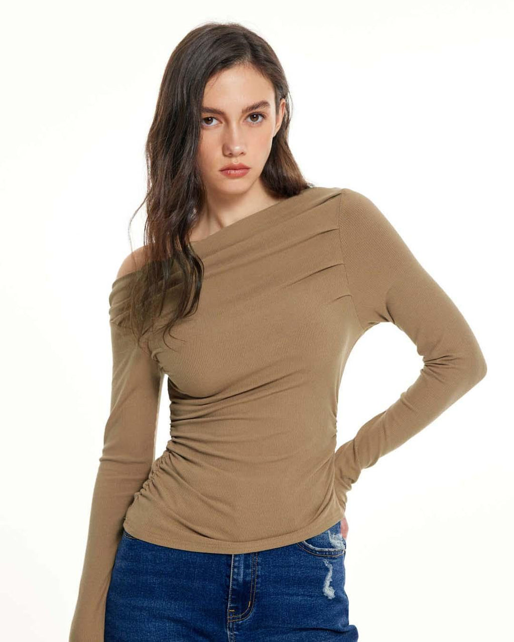 Solid Asymmetrical Neck Ruched Long Sleeve Brown Top