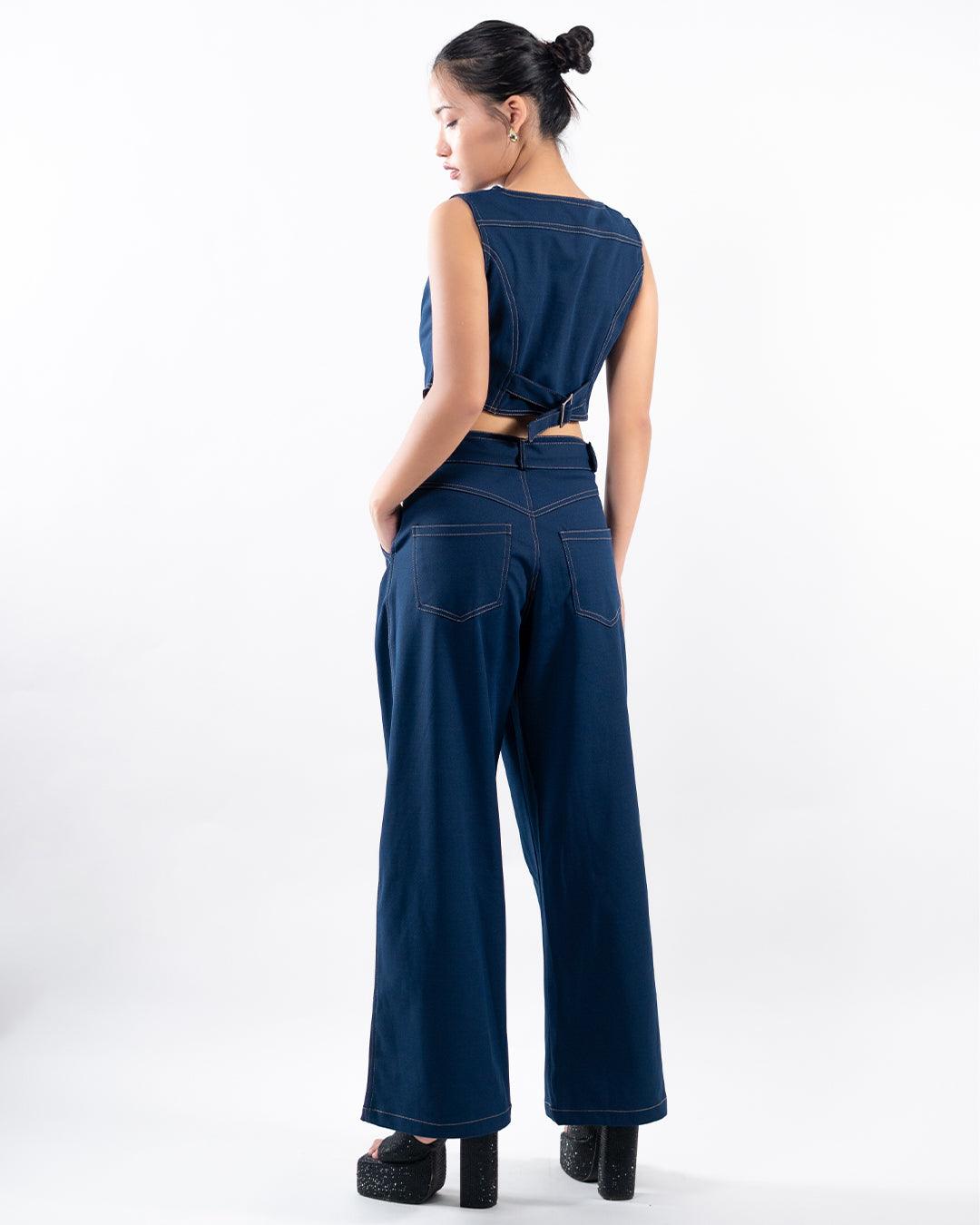 Solid Fitted Top & High Waist Flared Blue Jeans with Insert Pockets