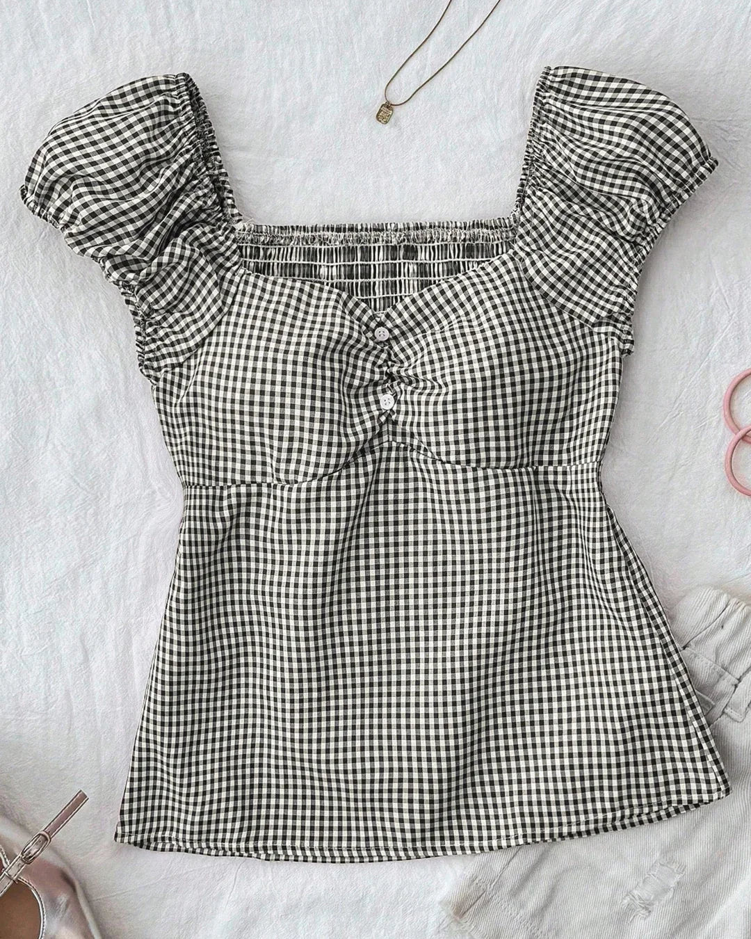 Striped Sweetheart Neck Short Sleeve Top in Black And White