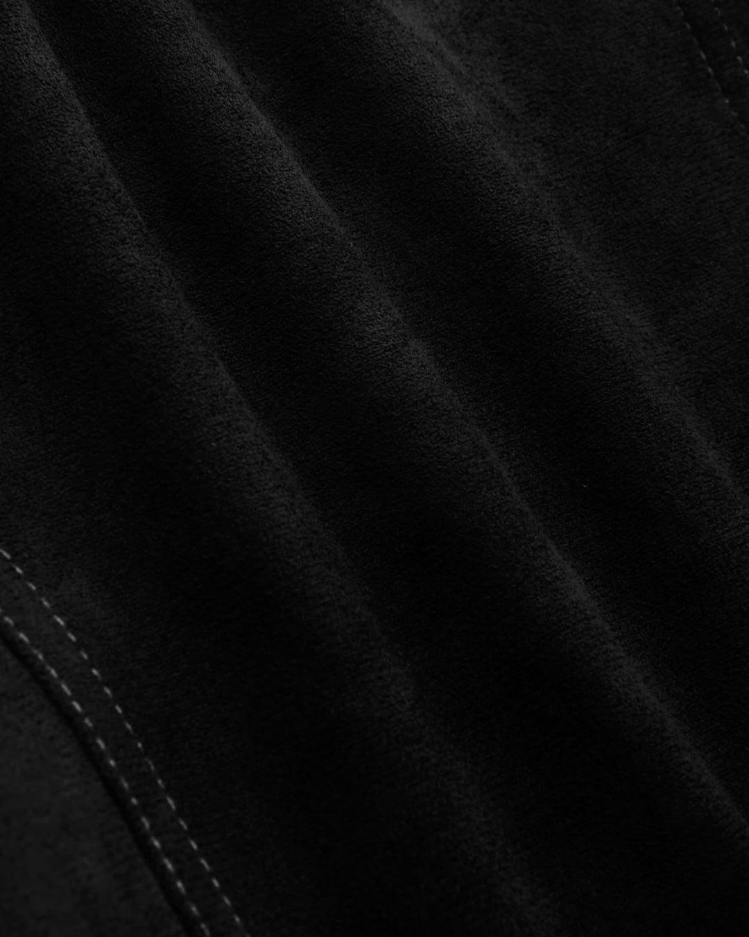 V-neck Solid Button Pocket Vest In Black