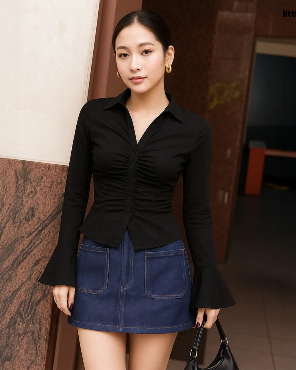 V Neck Ruched Front Knot Detail Full Sleeve Top in Black