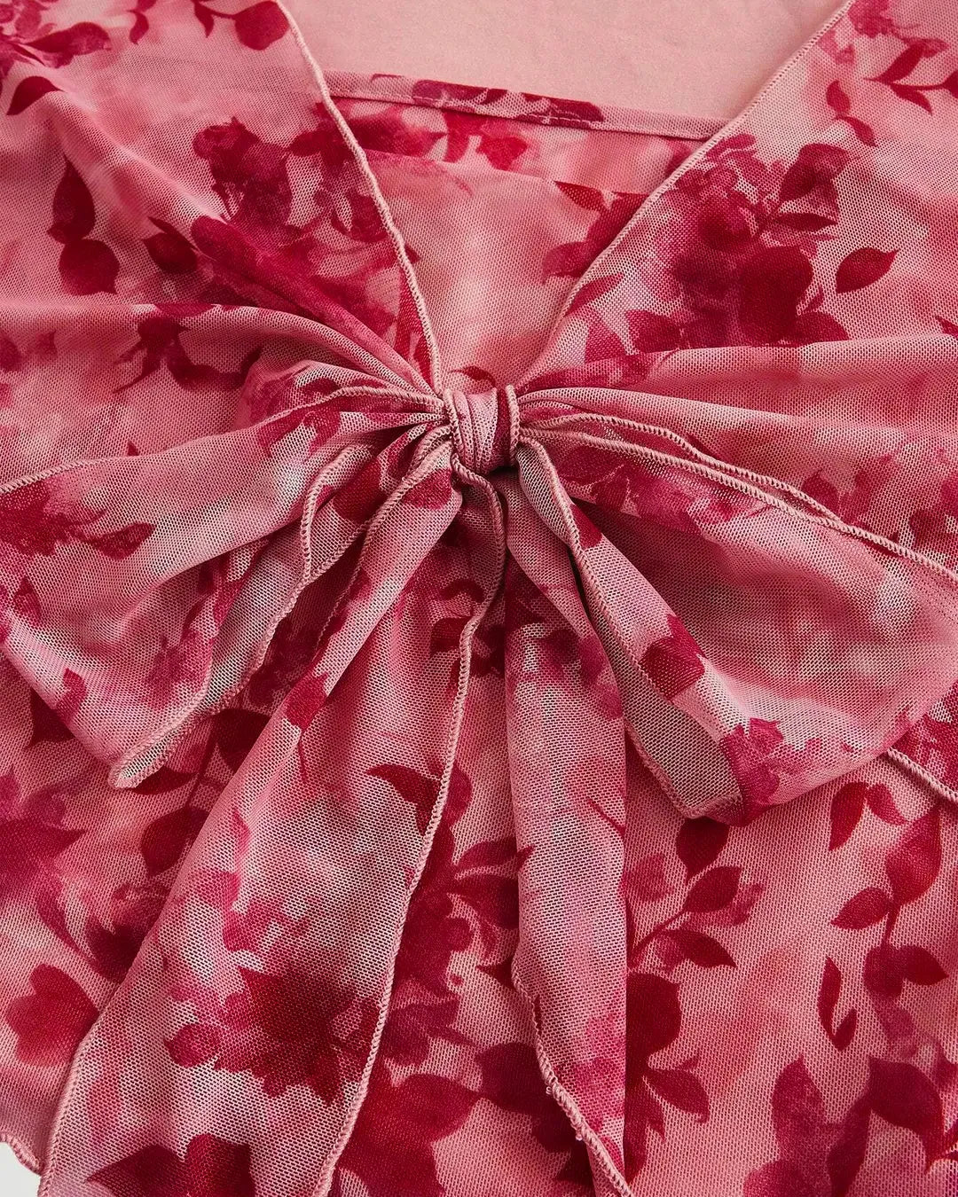 V Neck Tie-Up Bell Sleeve Floral Crop Top in Pink