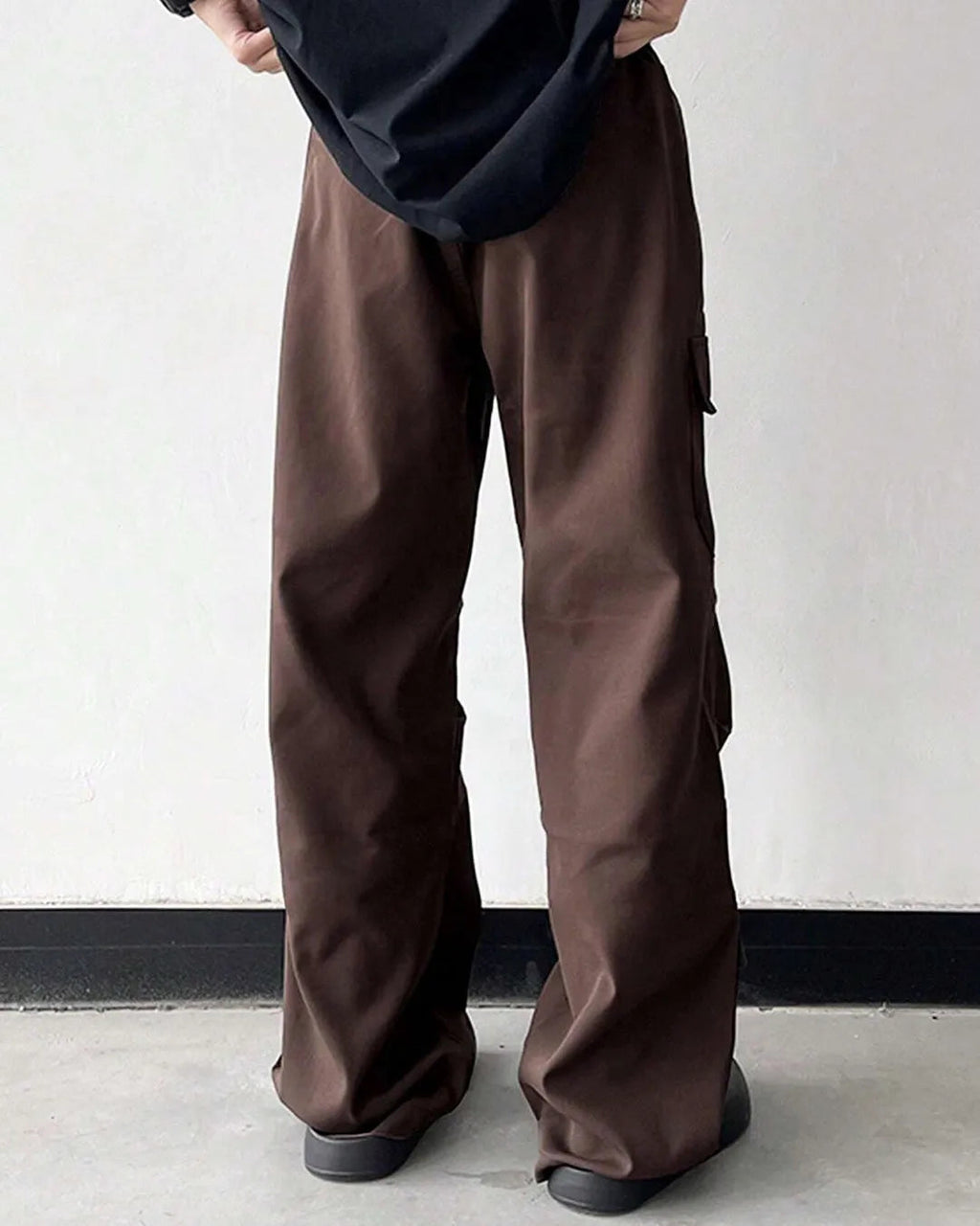 Men Brown Straight Leg Cargo Pants