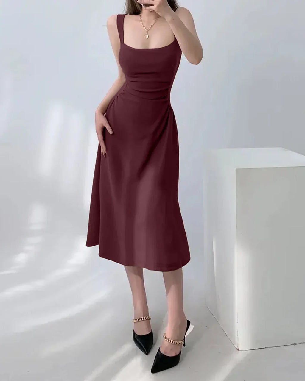 Spaghetti Strap Square-Neck Plain Ruched Midi Dress in Maroon