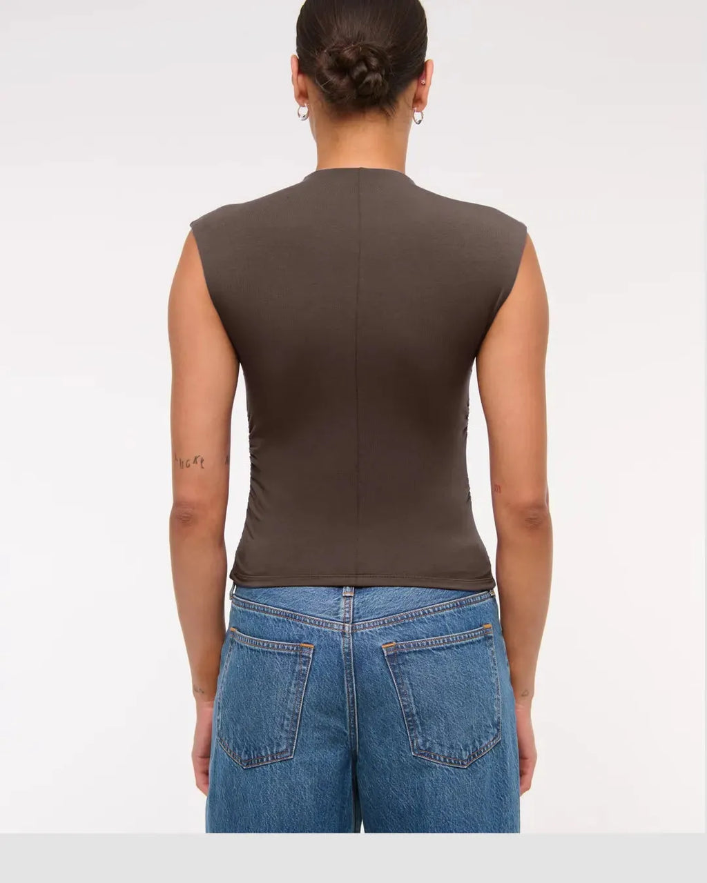 Sleeveless Mock Neck Ruched Fitted Top In Coca