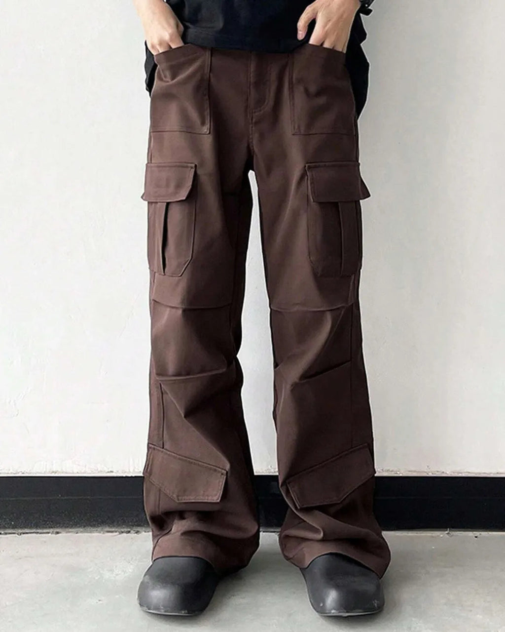 Men Brown Straight Leg Cargo Pants