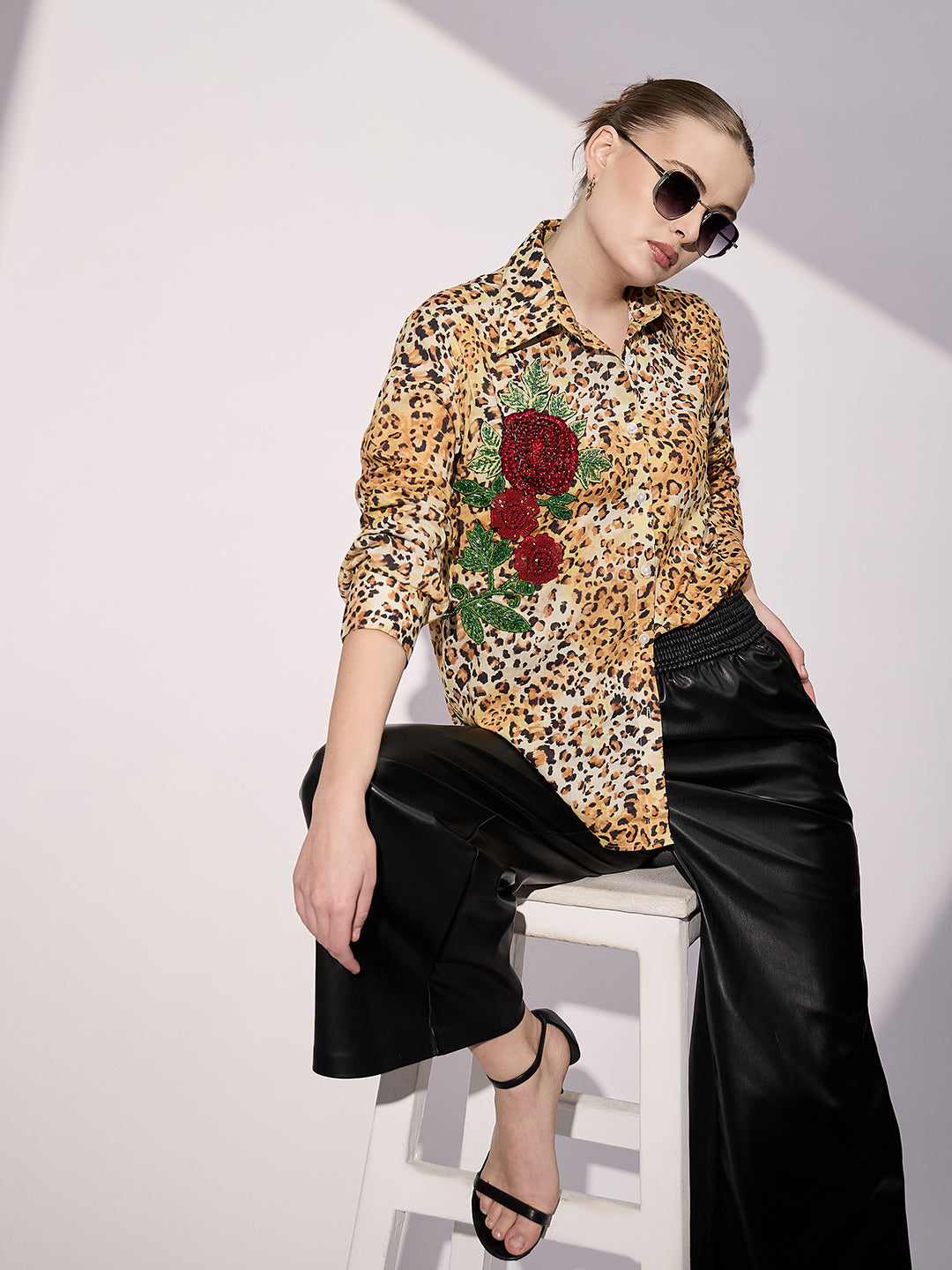 Sequinned Applique Cotton Shirt - Pinkkup