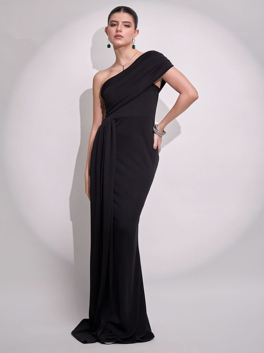 Stretchable One Shoulder Maxi Dress