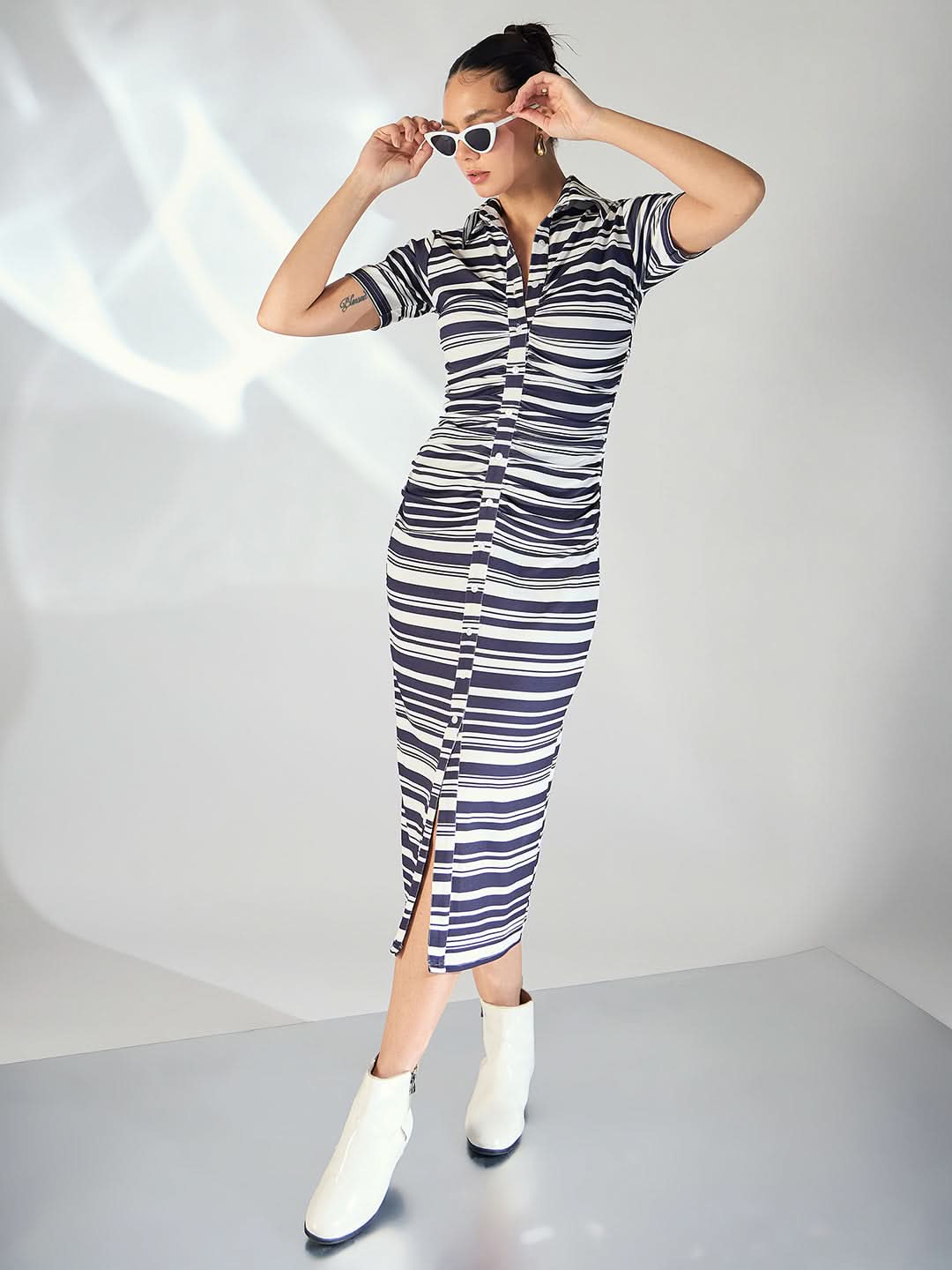 Stretchable Gathered Buttoned Down Midi Dress
